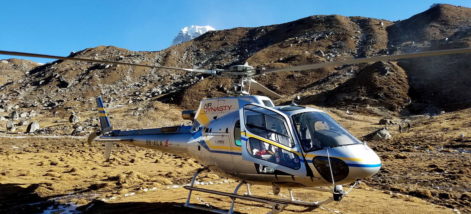 Daily Everest Heli-Flight